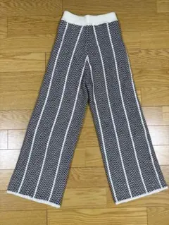 Item thumbnail for item 25fc5cc8-d177-424b-be64-d1547698e547