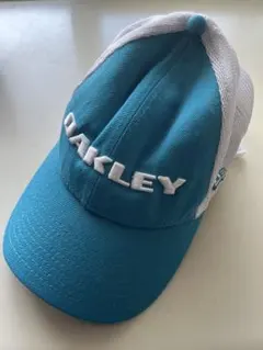 OAkLEY ベースボールキャップ