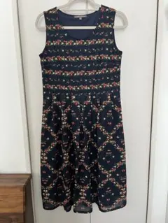 Laura Ashley ノースリーブ膝丈ワンピース 9号