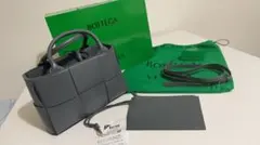 Item thumbnail for item 10428c87-0d77-4d2d-8ca9-6ff28d946b2a