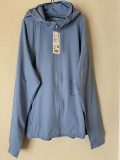 【新品・未使用】ユニクロ　ウルトラストレッチ　ドライEXフルジップパーカ(長袖)