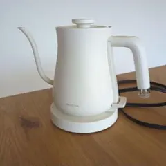 BALMUDA 電気ケトル ホワイトのサムネイル