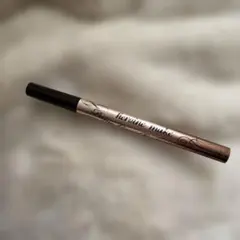 ヒロインメイク リキッドアイライナー