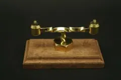 S026/展示品/トムディクソンCOG CANDELABRA/キャンドルホルダー - メルカリ