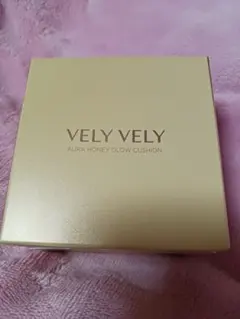 VELY VELY Aura Honey Glow Cushion　13FAIRのサムネイル