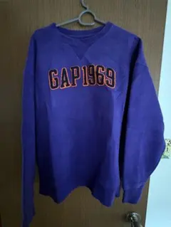 GAP 1969 紫 スウェット