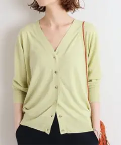 美品　IENA コットンリネンVネックカーディガン