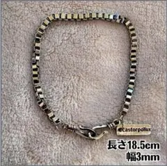 Item thumbnail for item 639ae586-9bfd-459f-b94c-f0458942aa96