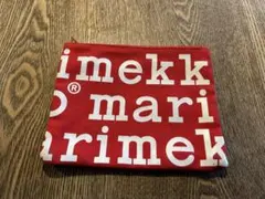 marimekko ロゴプリント フラットポーチ レッドのサムネイル