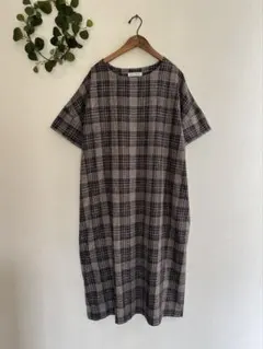 ネップ入りコットン＊チェックワンピースhandmade オフベージュ× ネイビー