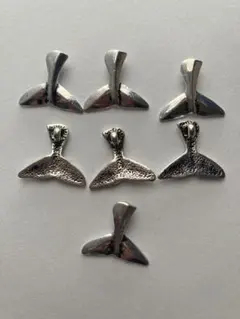 ホエールテール　ペンダントトップ　7個