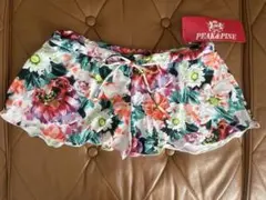 新品未使用タグPEAK&PINE 花柄ショートパンツ　水着