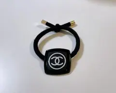 CHANEL ロゴ入り ヘアゴム