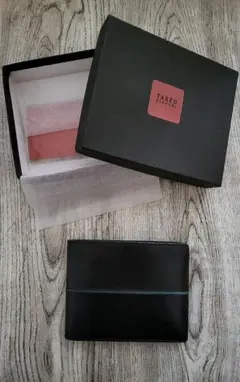 TAKEO KIKUCHI ブラック 二つ折り財布 箱付き