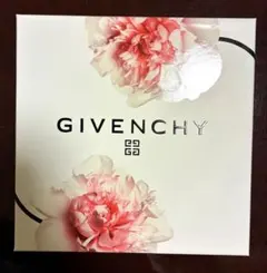 新品 GIVENCHY ランテルディ ルパルファム クッションファンデ ポーチ
