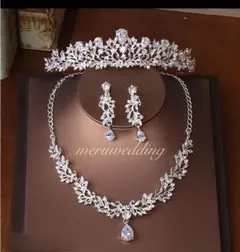 ゼクシィL♡キュービックジルコニアウェディングアクセサリー3点セット＆ベールのお
