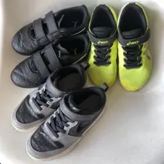 キッズ　NIKE ASICS PUMAスニーカー　3足セット　18,19cm