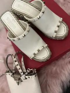 VALENTINO ホワイト スタッズ ウェッジソール