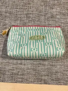 フェフェリボン刺繍ポーチ 水色のサムネイル