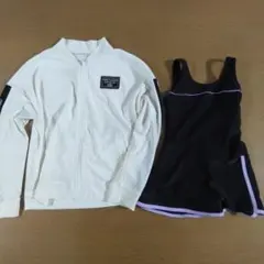 女の子用　ホワイトラッシュガード　ブラックタンクトップ水着　セット