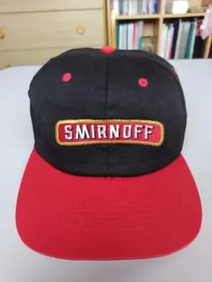 90s ヴィンテージ SMIRNOFF 企業モノ キャップ オールドロゴ 黒赤のサムネイル