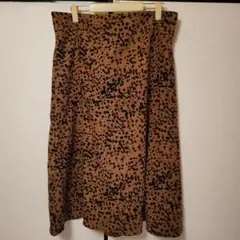 大きいサイズ 4L 牛柄？ ロングスカート ブラウン