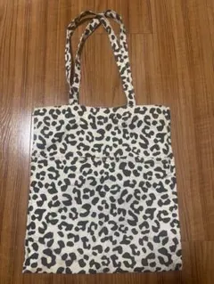 LOWRYSFARMトートバッグ