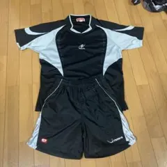 Nittaku 男子用卓球ウェアセット