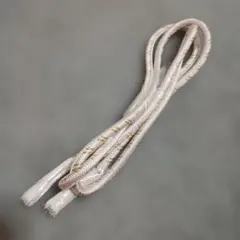 帯締め 正絹　薄ピンク 桜色　金糸　和装小物