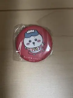 ちいかわレストラン　缶バッジ　ハチワレ