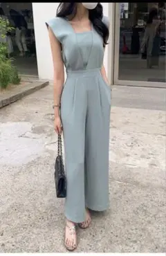 美品DHOLIC バックボタンストラップオールインワン　ワイドパンツ 韓国のサムネイル
