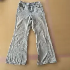 GU フレアパンツ Mサイズ ライトブルー