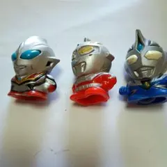 ウルトラマン　ソフビ指人形