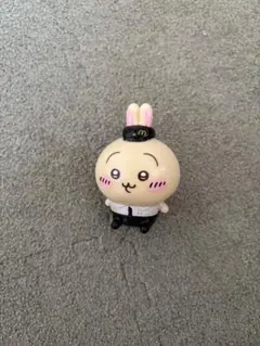 ちいかわ マクドナルド ミニフィギュア うさぎのサムネイル