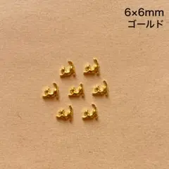 ねこのメタルパーツ　7個　6×6mm　ゴールド　現品　P341　猫