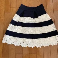 MIIA スカート 花柄 白 ネイビー 膝丈 レース フレアスカート