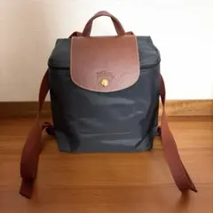 LONGCHAMP ロンシャン 折りたたみリュック　グレー
