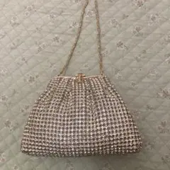 Item thumbnail for item 211572cf-a58d-47e2-afee-141b95586ba2