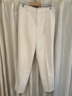 アイボリー スラックス