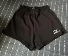 Mizuno 黒 ショートパンツ