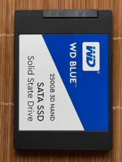 WD BLUE 3D NAND SSD 250GB SATA 本体のサムネイル
