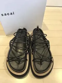 sacai レザーストラップサンダル 41 新品未使用 箱付 23-03064Mのサムネイル
