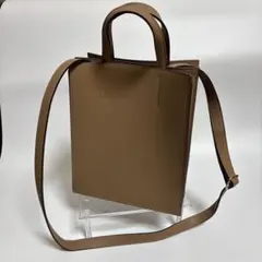 レザータッチスクエアショルダーバッグ