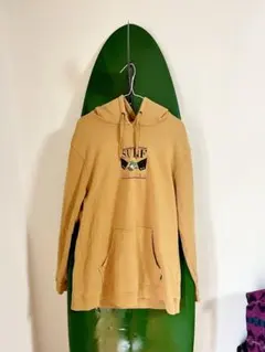 週末セール✴︎Afends✴︎ SURFロゴ フード付きパーカーのサムネイル
