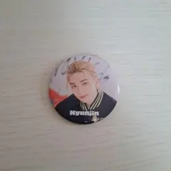 straykids hyunjin缶バッチ