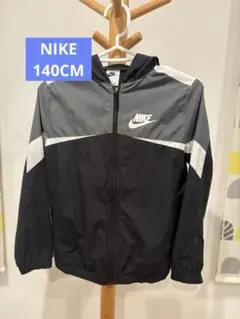NIKE フード付きジャケット 黒/グレー