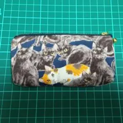 猫プリントポーチ