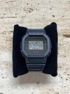 CASIO G-SHOCK ブラック デジタル腕時計 DW-5600BB