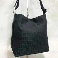 Item thumbnail for item 041a3b2f-a062-4a90-a25b-b66109c7aa3a