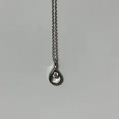 シルバー ドロップ型ペンダント ネックレス